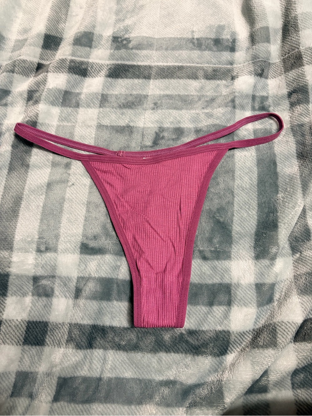 Ribbed Magenta Thong